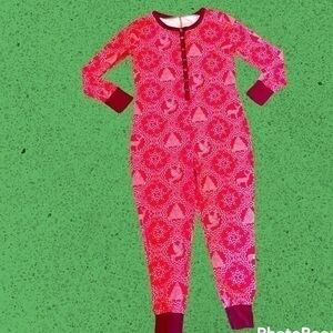 ▶️ Hearth & Hand Magnolia Collection ◀️ Christmas Onesie w buttoned bottom